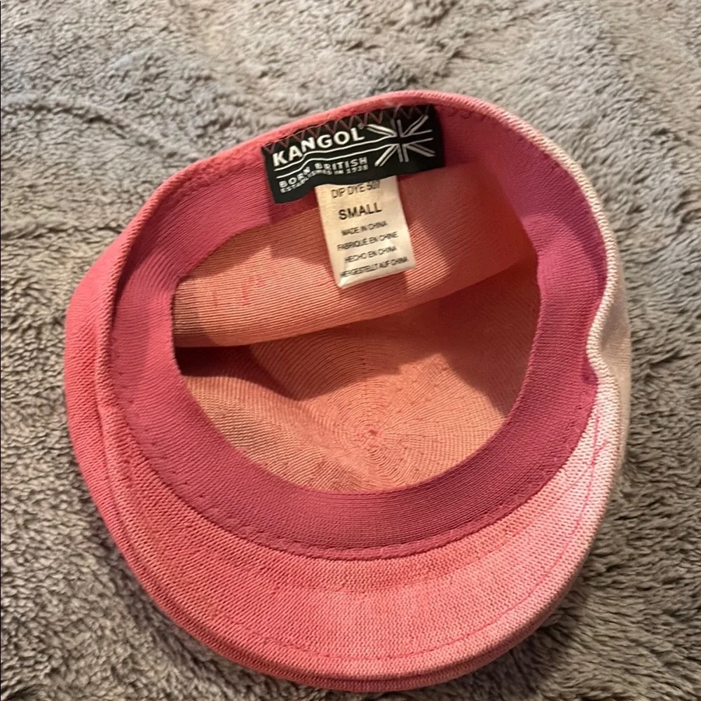 Ombré pink Kangol cap - size S kids